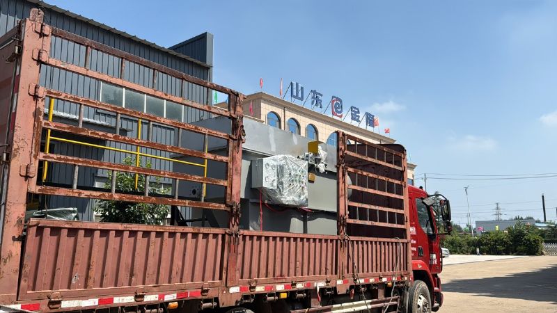 金日發(fā)貨！3立方平流式溶氣氣浮機(jī)助力煙臺(tái)水產(chǎn)加工污水處理